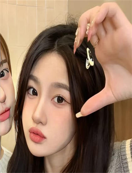 《他们的生活》技术揭秘：摄影技术如何艺术与技术的完美融合 为观众带来全新视觉体验